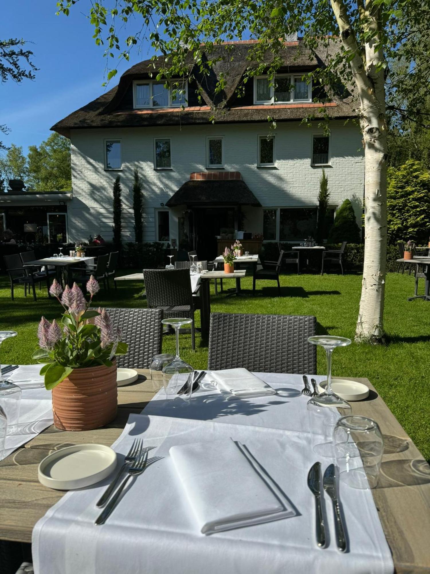 Witte Berken Natuurhotel Epe Esterno foto